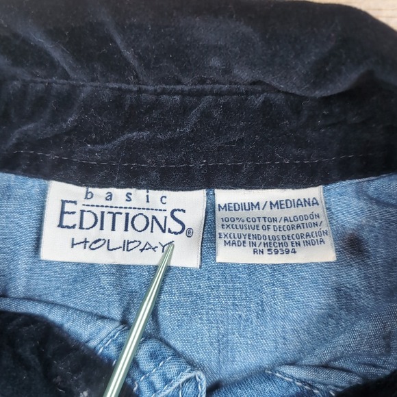 Vintage Y2K Women's M Denim Snowman Button Up Longsleeve Embroidered Shirt - Picture 2 of 7